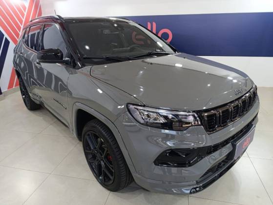 JEEP COMPASS 2.0 HURRICANE 4 TURBO GASOLINA BLACKHAWK AT9 JEEP COMPASS 2.0 HURRICANE 4 TURBO GASOLINA BLACKHAWK AT9